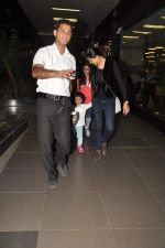 Sushmita Sen snapped at the Airport, Mumbai on 12th Oct 2012,1 (2).JPG